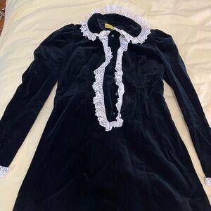 Vintage Black Velvet top with White Lace Trim and short shorts